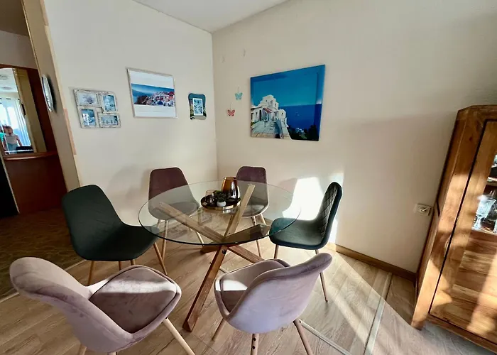 Villa динати *